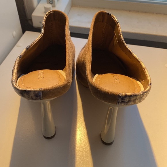 Gibson * Latimer Mules - Picture 3 of 6